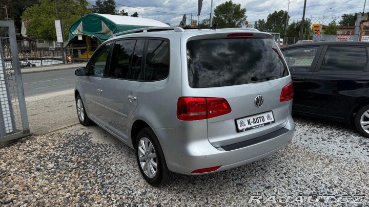 Volkswagen Touran 2.0TDi 130kW *Tažné*Navi* 2014