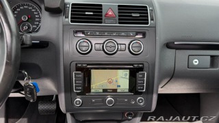 Volkswagen Touran 2.0TDi 130kW *Tažné*Navi* 2014