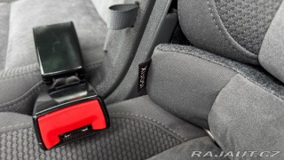 Volkswagen Touran 2.0TDi 130kW *Tažné*Navi* 2014