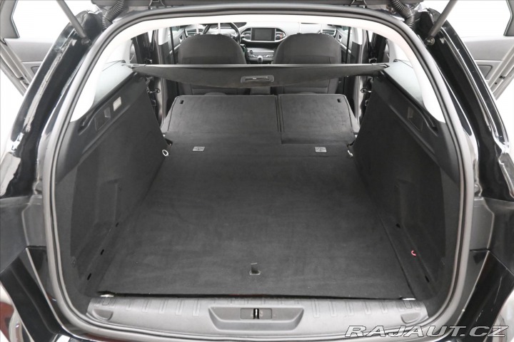 Peugeot 308 1,6 BlueHDi 73kW tažné Zá 2017