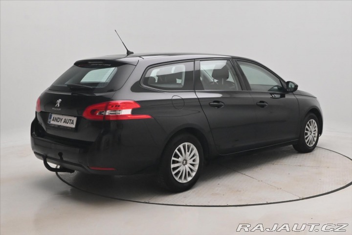 Peugeot 308 1,6 BlueHDi 73kW tažné Zá 2017