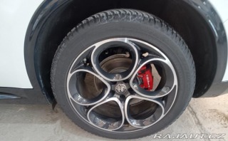 Alfa Romeo Stelvio 2.2 Diesel 16V 154kW Velo 2024