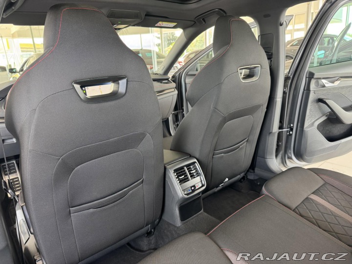 Škoda Octavia RS 2,0TDI*DSG*HUD*REZERVA 2022