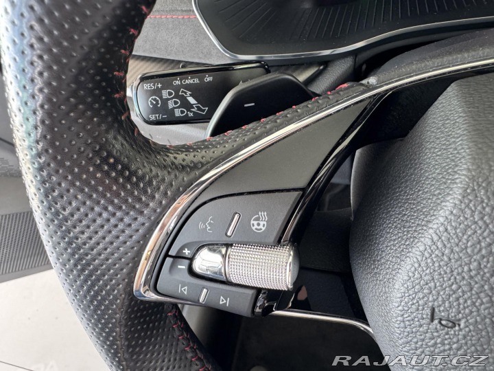 Škoda Octavia RS 2,0TDI*DSG*HUD*REZERVA 2022