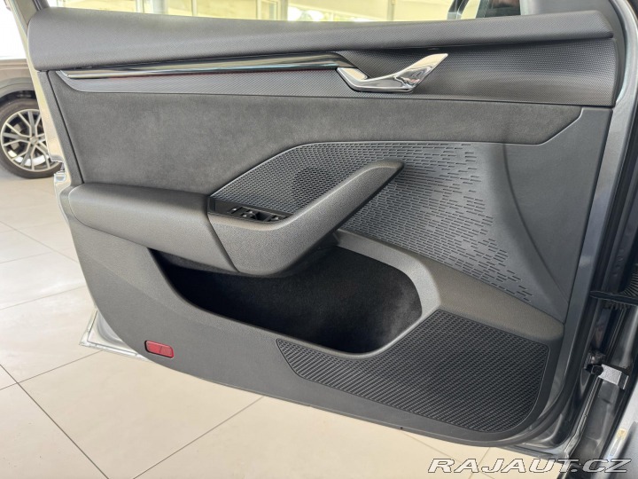 Škoda Octavia RS 2,0TDI*DSG*HUD*REZERVA 2022