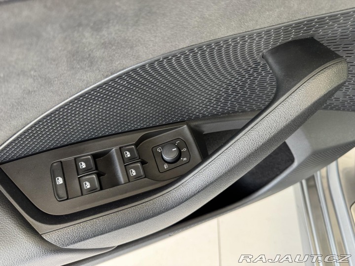 Škoda Octavia RS 2,0TDI*DSG*HUD*REZERVA 2022
