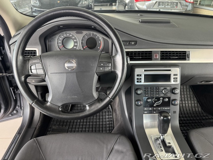 Volvo S80 D5 AUT*136kW*Nav*Tažné*To 2007
