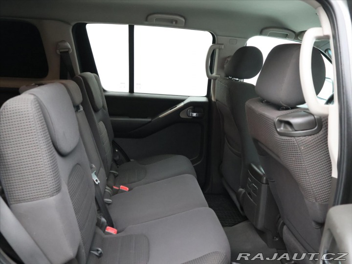 Nissan Pathfinder 2,5 dCi 126kW Automat 4WD 2009