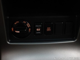 Nissan Pathfinder 2,5 dCi 126kW Automat 4WD 2009