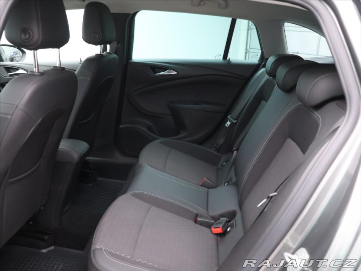 Opel Astra 1,4 T 92kW Serv.Kniha Aut 2018