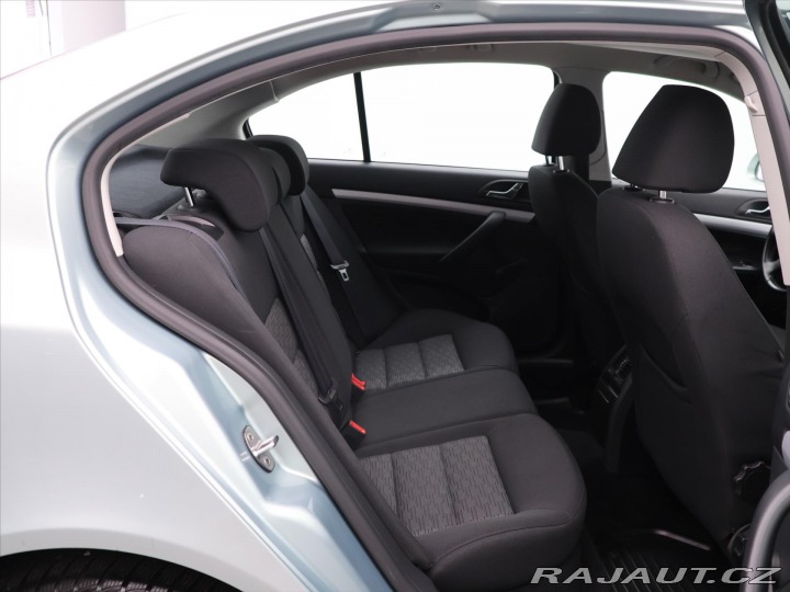 Škoda Octavia 1,4 TSI 90kW Ambiente CZ 2012