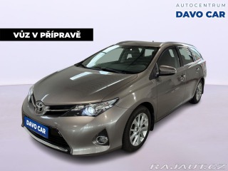 Toyota Auris 1,6 i 97kW Serv. Kniha