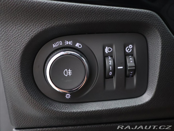Opel Corsa 1,2 55kW Edition Tempomat 2021