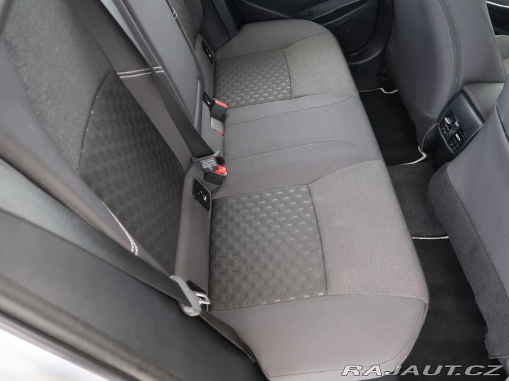 Toyota Corolla 1.8Hybrid,CZ,1Maj,Comfort 2023