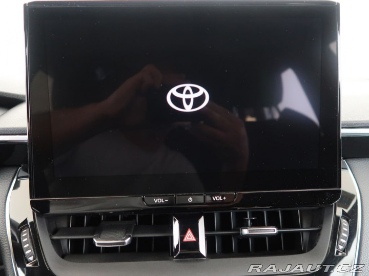 Toyota Corolla 1.8Hybrid,CZ,1Maj,Comfort 2023