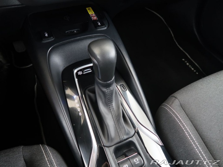 Toyota Corolla 1.8Hybrid,CZ,1Maj,Comfort 2023