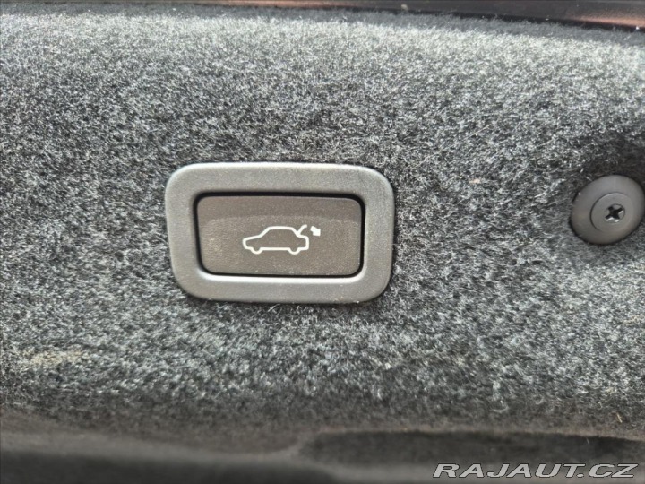 Jaguar XF 2,0 Prestige 2018