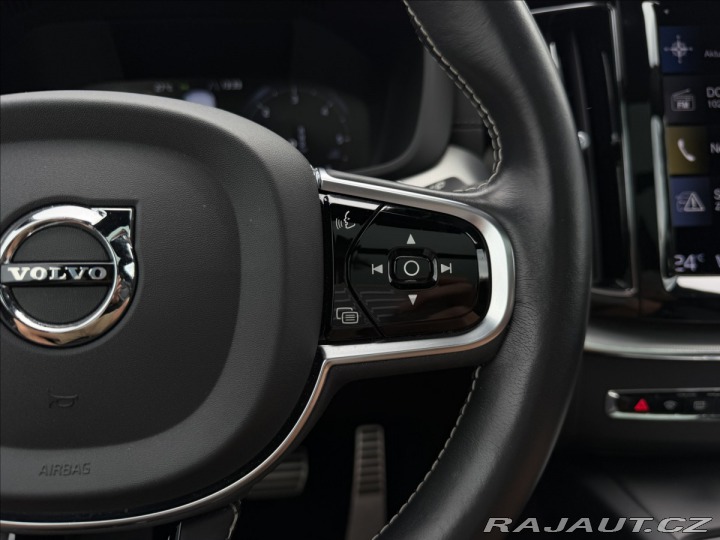 Volvo XC60 B4 2.0d 4X4 R-Design 2021