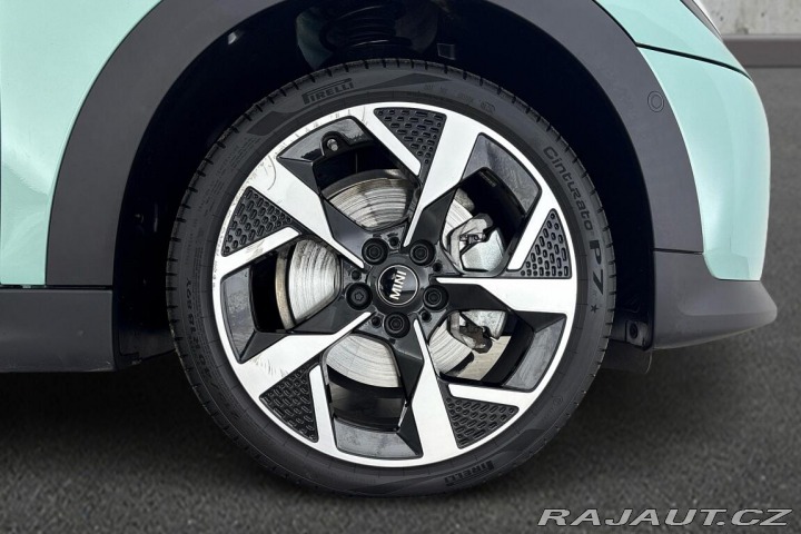 Mini Cooper C 5 doors 2025
