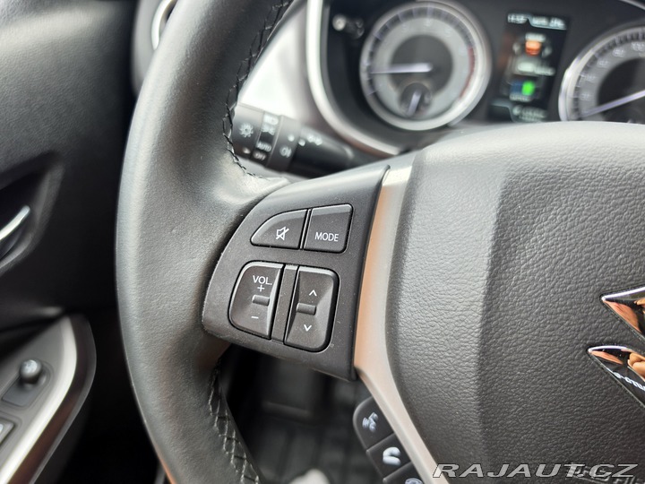 Suzuki Vitara 1.4 Hybrid-4x4-1.MAJ. 2021