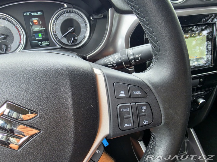 Suzuki Vitara 1.4 Hybrid-4x4-1.MAJ. 2021