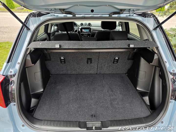 Suzuki Vitara 1.4 Hybrid-4x4-1.MAJ. 2021
