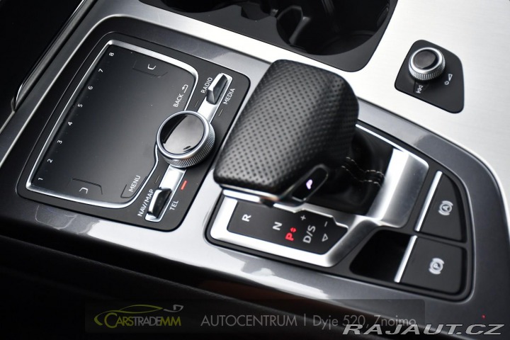 Audi Q7 3.0TDi S-LINE TAŽNÉ REZER 2019