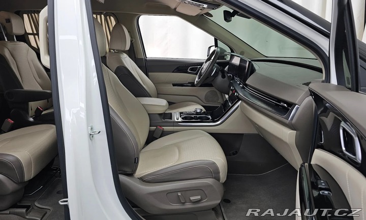 Kia Carnival HI LIMOUSINE SIGNATURE 2021