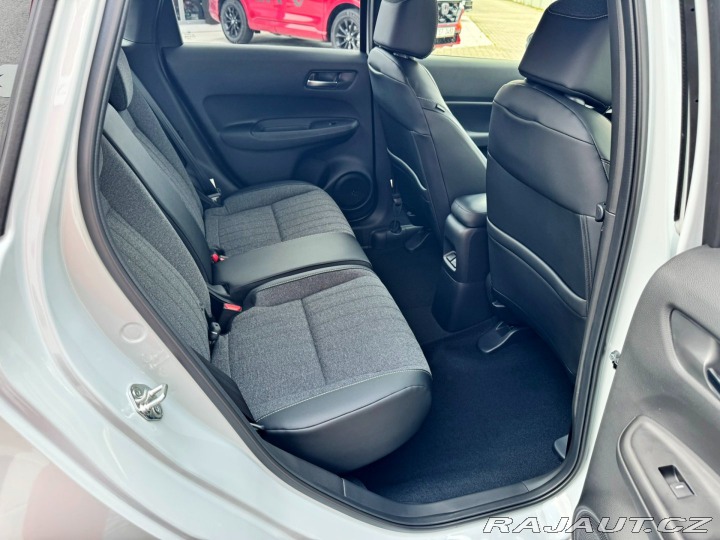 Honda Jazz 1.5 e:HEV ADVANCE SKLADEM 2026