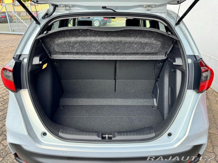 Honda Jazz 1.5 e:HEV ADVANCE SKLADEM 2026