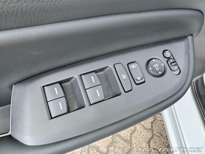 Honda Jazz 1.5 e:HEV ADVANCE SKLADEM 2026