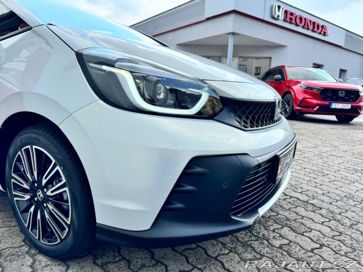 Honda Jazz 1.5 e:HEV ADVANCE SKLADEM 2026