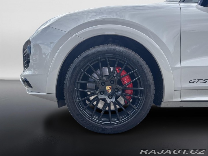 Porsche Cayenne GTS 2022
