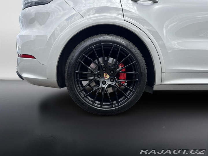 Porsche Cayenne GTS 2022