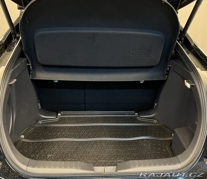 Toyota C-HR 2,0 Hybrid AT GR SPORT PR 2025