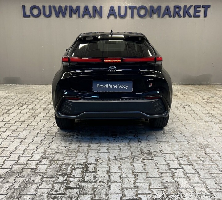 Toyota C-HR 2,0 Hybrid AT GR SPORT PR 2025