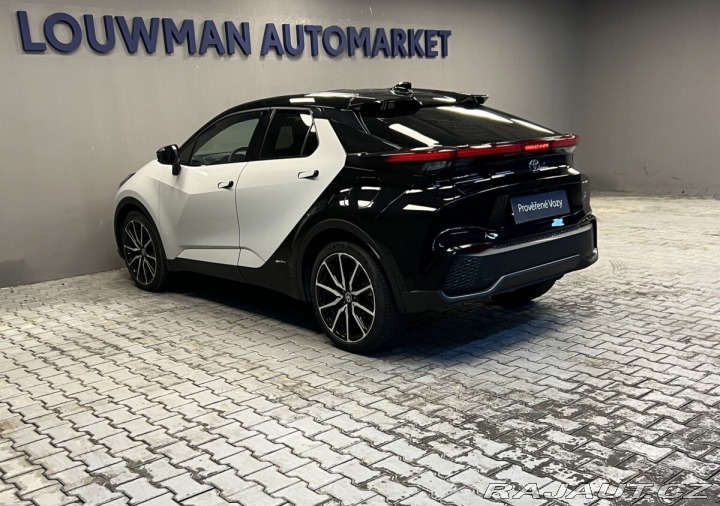 Toyota C-HR 2,0 Hybrid AT GR SPORT PR 2025