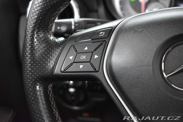 Mercedes-Benz GLA 220d 4MATIC*HARMAN*KAMERA 2014