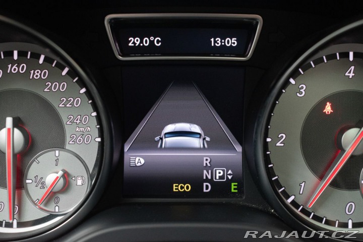 Mercedes-Benz GLA 220d 4MATIC*HARMAN*KAMERA 2014