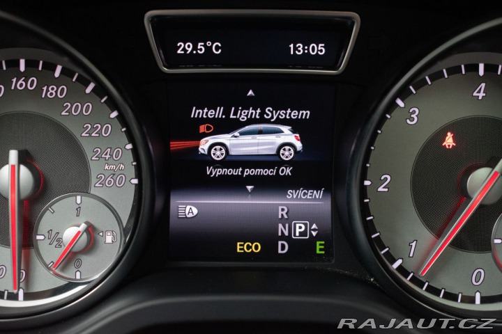 Mercedes-Benz GLA 220d 4MATIC*HARMAN*KAMERA 2014