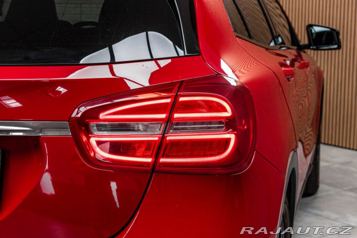 Mercedes-Benz GLA 220d 4MATIC*HARMAN*KAMERA 2014