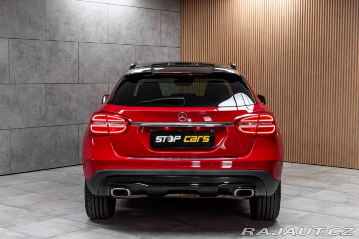 Mercedes-Benz GLA 220d 4MATIC*HARMAN*KAMERA 2014