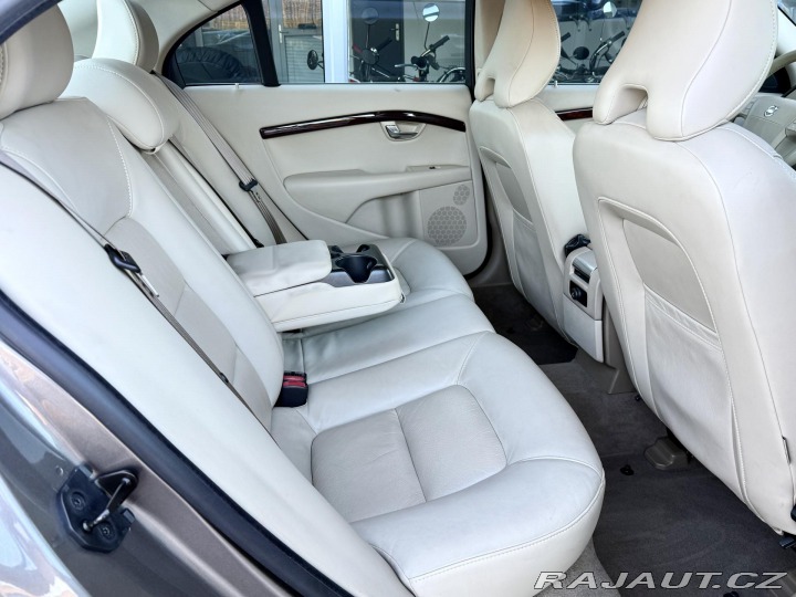 Volvo S80 2,5 Turbo REZERVACE 2006