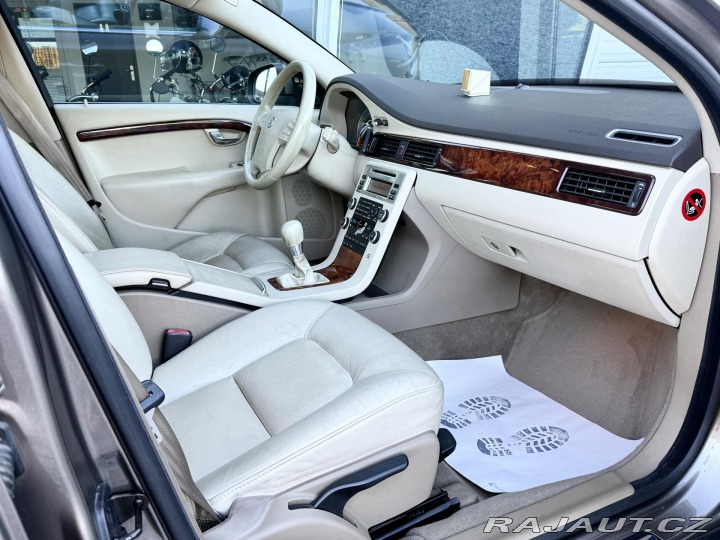 Volvo S80 2,5 Turbo REZERVACE 2006