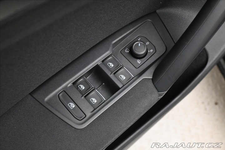 Volkswagen Tiguan 2,0 TDI 110kW DSG Life Zá 2023