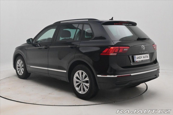 Volkswagen Tiguan 2,0 TDI 110kW DSG Life Zá 2023