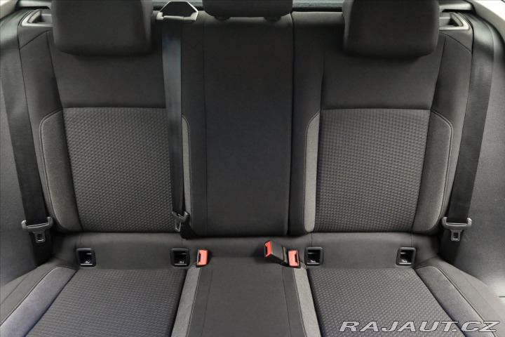 Volkswagen Taigo 1,0 TSI 81kW DSG Life Zár 2023