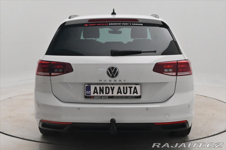 Volkswagen Passat 2,0 TDI 110 kW DSG Busine 2023