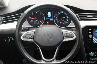 Volkswagen Passat 2,0 TDI 110 kW DSG Busine 2023
