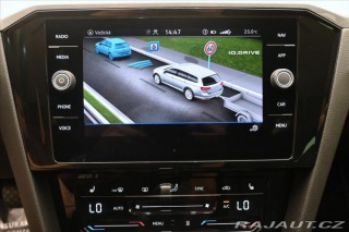 Volkswagen Passat 2,0 TDI 110 kW DSG Busine 2023